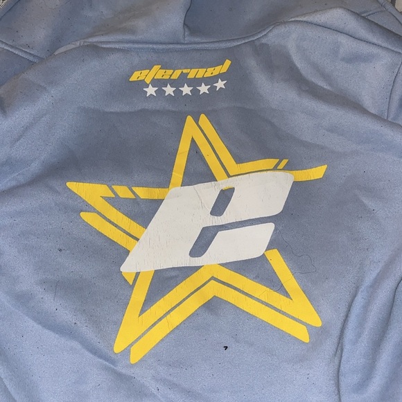 Eternal Flare Hoodie - Picture 4 of 4